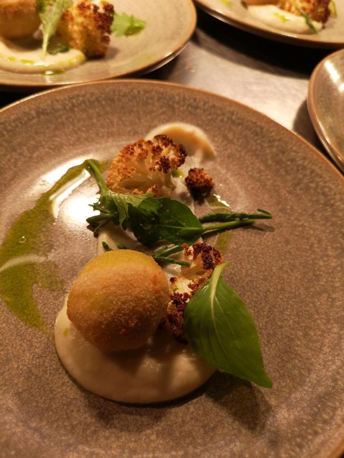 הרוגייט The Inn At Cheltenham Parade מראה חיצוני תמונה