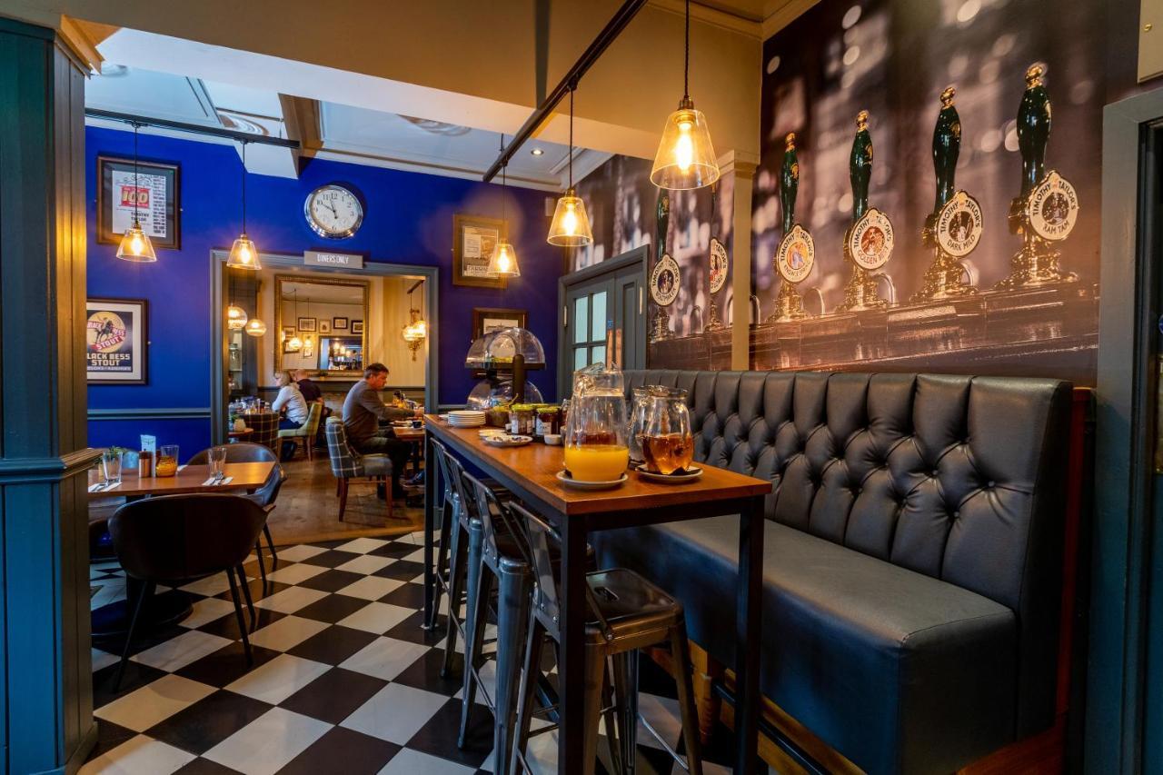 הרוגייט The Inn At Cheltenham Parade מראה חיצוני תמונה